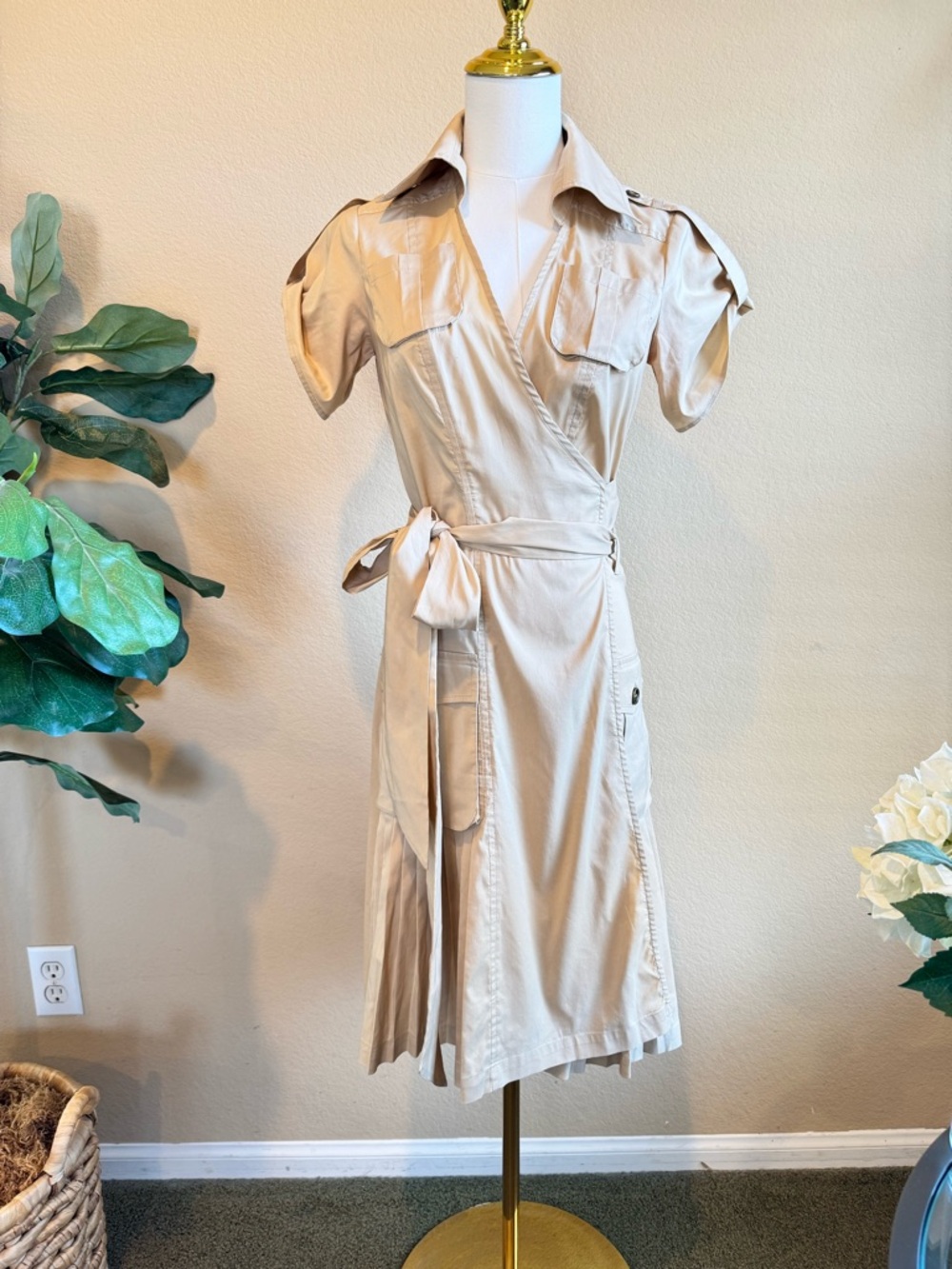 Diane von Furstenberg DVK Kitty Safari Utility Belted Shirt Dress Womens 6 Khaki